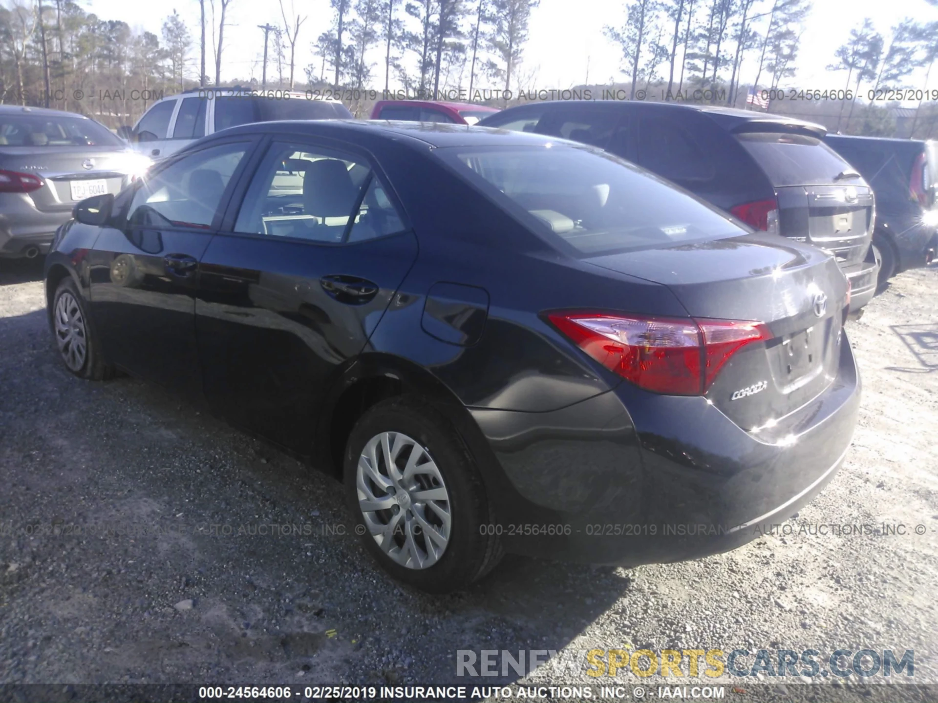 3 Photograph of a damaged car 5YFBURHE3KP896286 TOYOTA COROLLA 2019