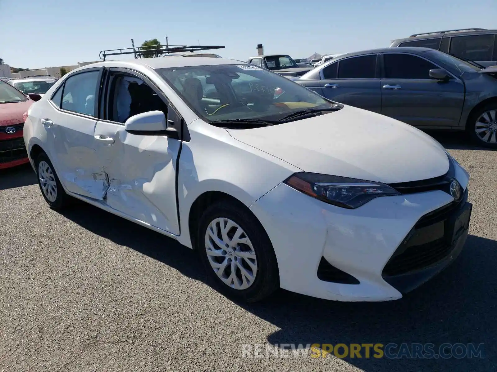 1 Photograph of a damaged car 5YFBURHE3KP896370 TOYOTA COROLLA 2019