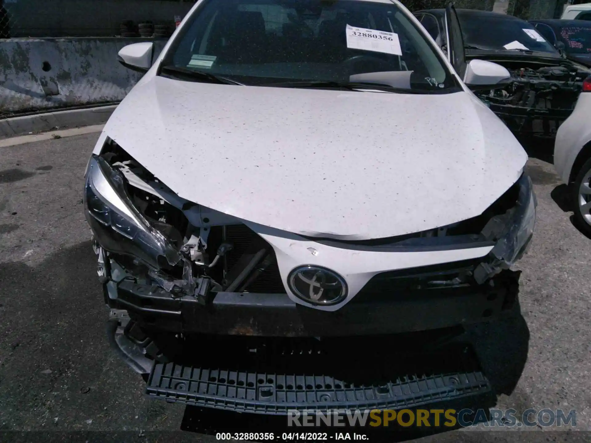 6 Photograph of a damaged car 5YFBURHE3KP896398 TOYOTA COROLLA 2019