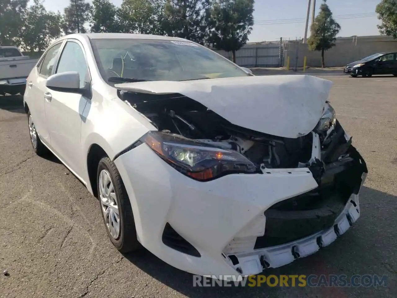 1 Photograph of a damaged car 5YFBURHE3KP896465 TOYOTA COROLLA 2019