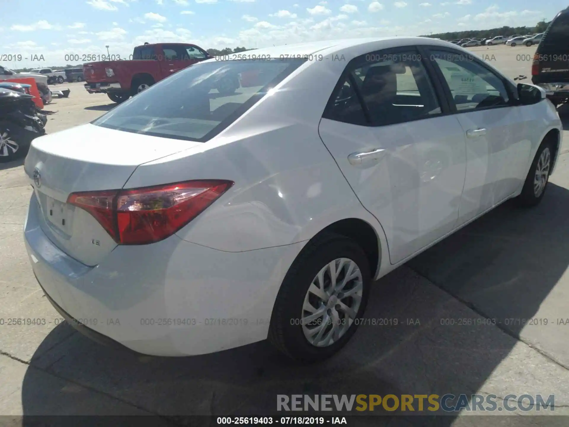 4 Photograph of a damaged car 5YFBURHE3KP897423 TOYOTA COROLLA 2019