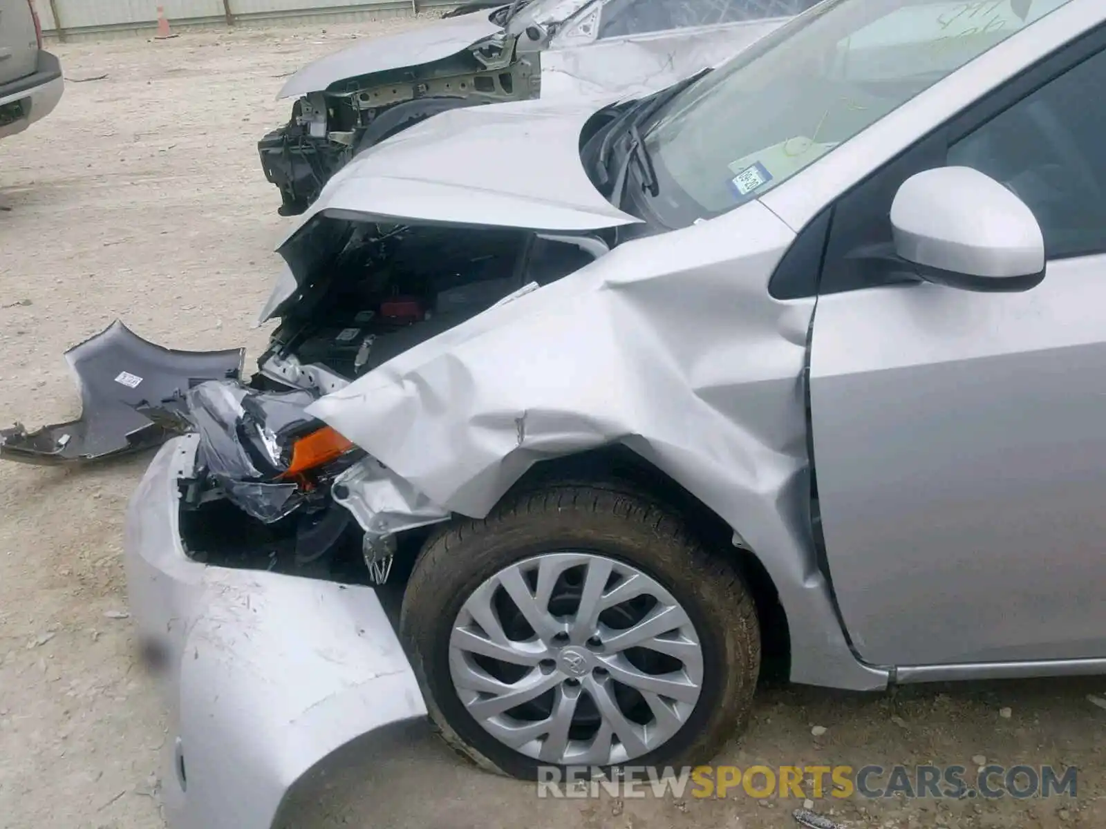 9 Photograph of a damaged car 5YFBURHE3KP897986 TOYOTA COROLLA 2019