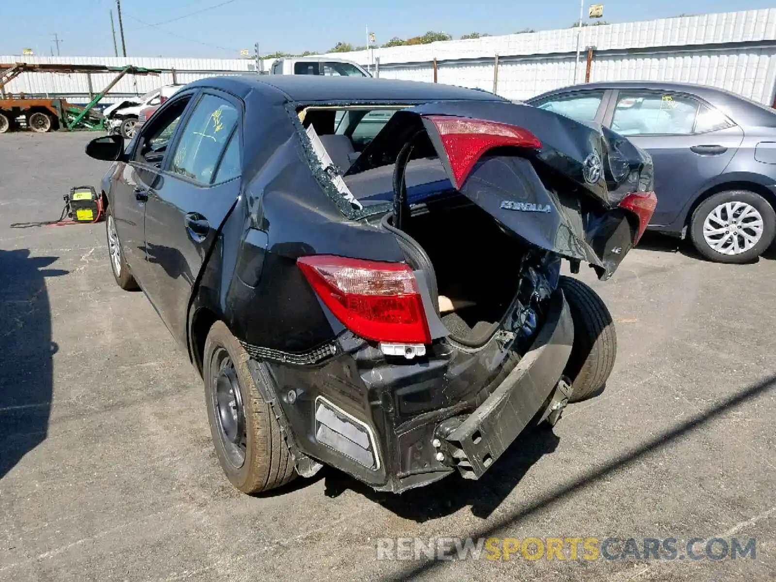 3 Photograph of a damaged car 5YFBURHE3KP898345 TOYOTA COROLLA 2019