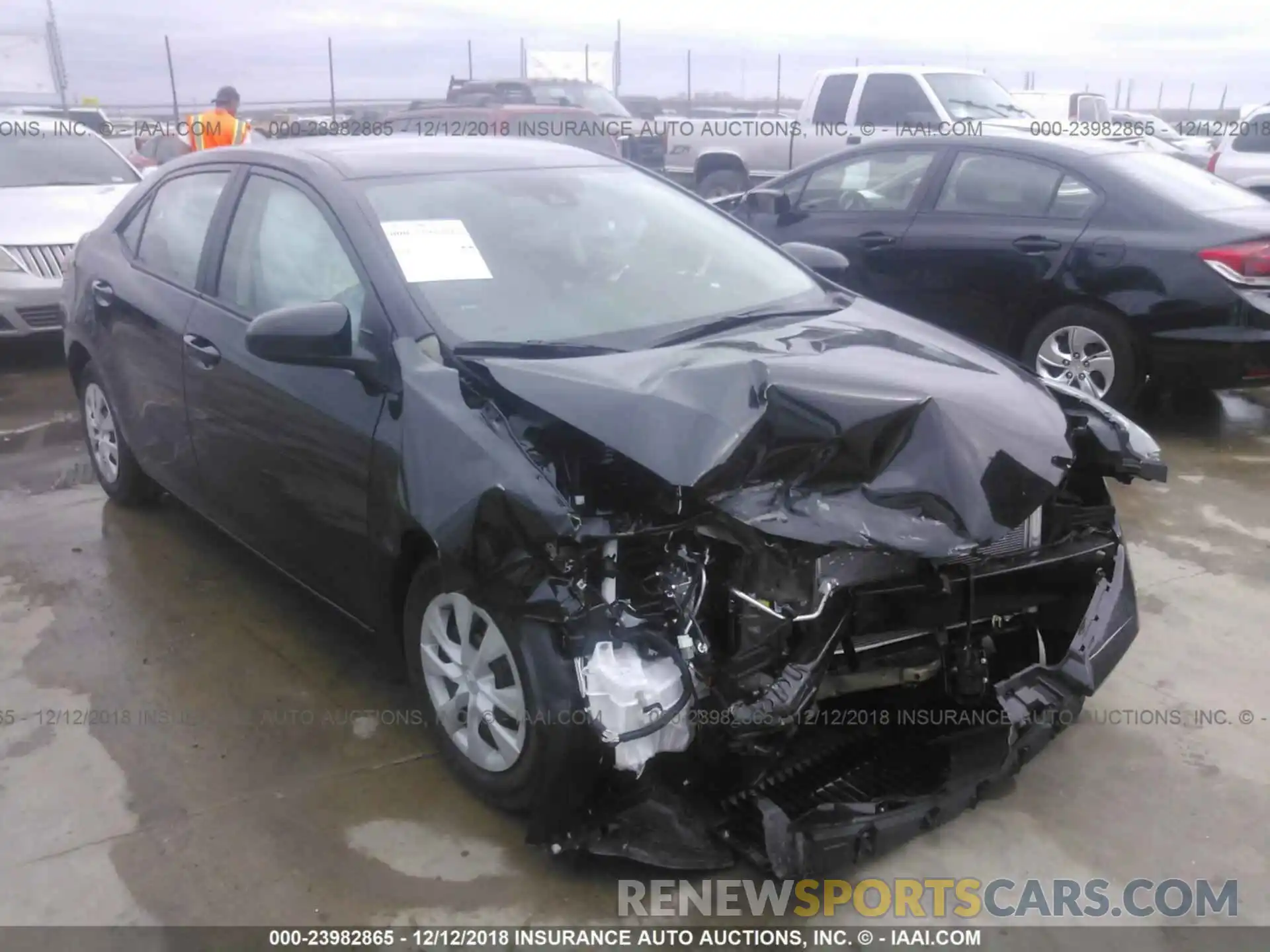 1 Photograph of a damaged car 5YFBURHE3KP898961 TOYOTA COROLLA 2019