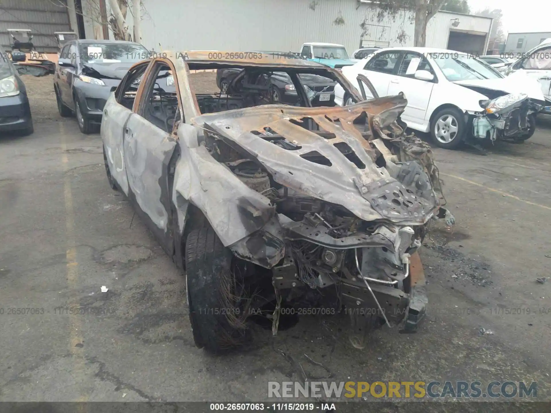 6 Photograph of a damaged car 5YFBURHE3KP899267 TOYOTA COROLLA 2019