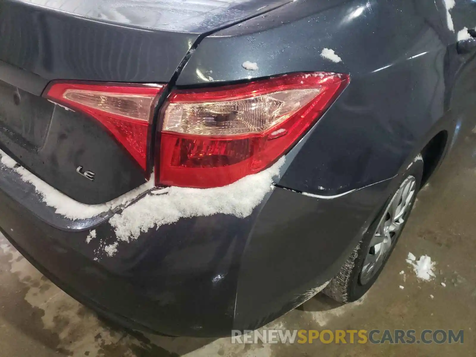 9 Photograph of a damaged car 5YFBURHE3KP899415 TOYOTA COROLLA 2019