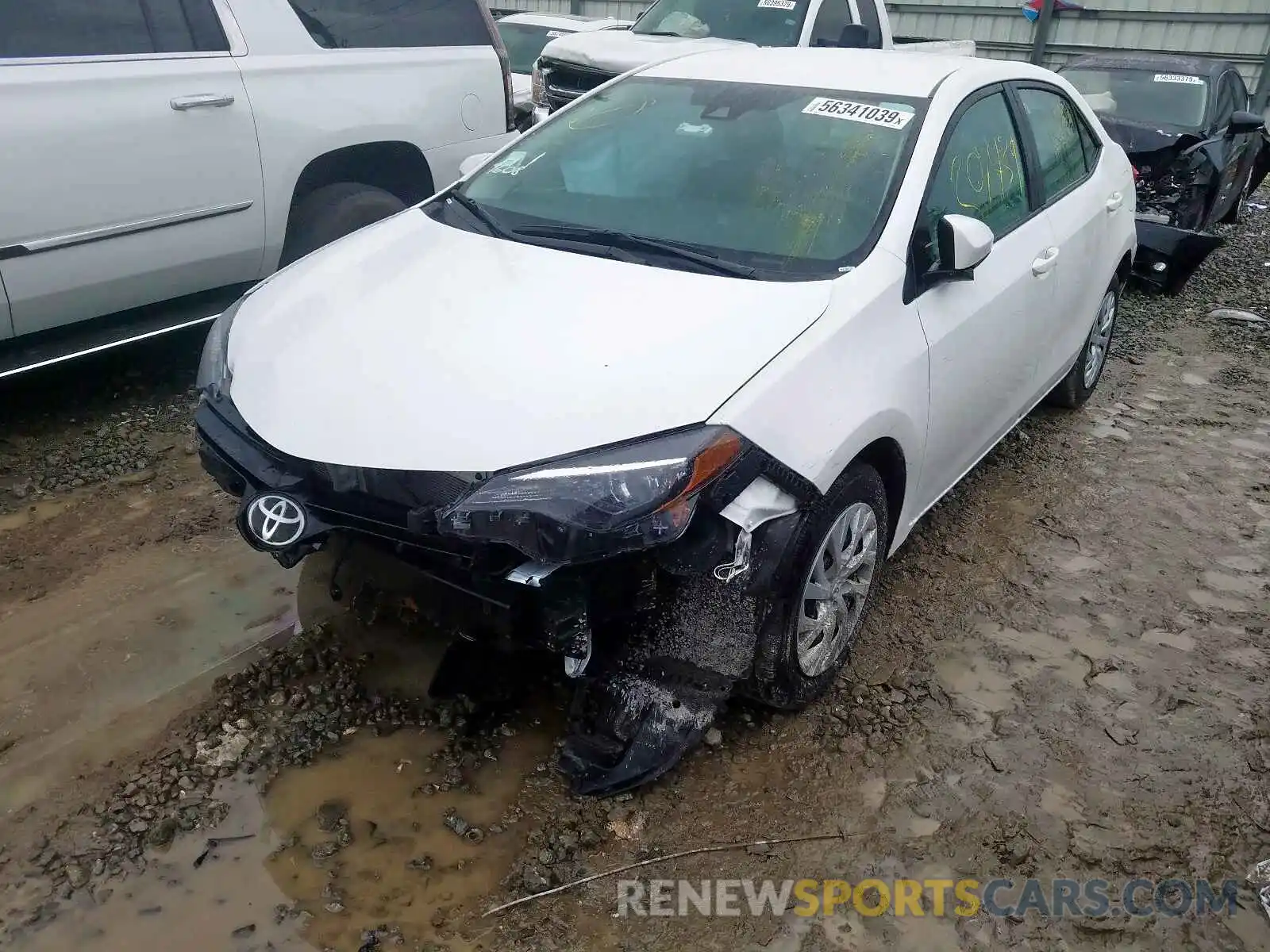 2 Photograph of a damaged car 5YFBURHE3KP899608 TOYOTA COROLLA 2019