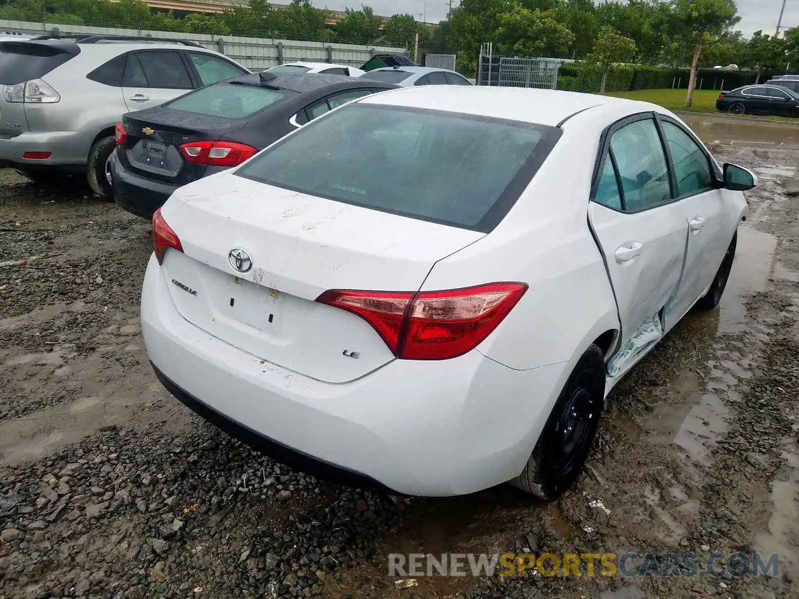 4 Photograph of a damaged car 5YFBURHE3KP899608 TOYOTA COROLLA 2019