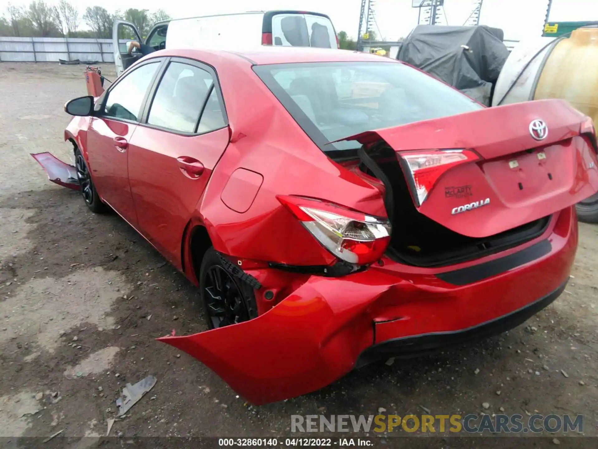 3 Photograph of a damaged car 5YFBURHE3KP899625 TOYOTA COROLLA 2019