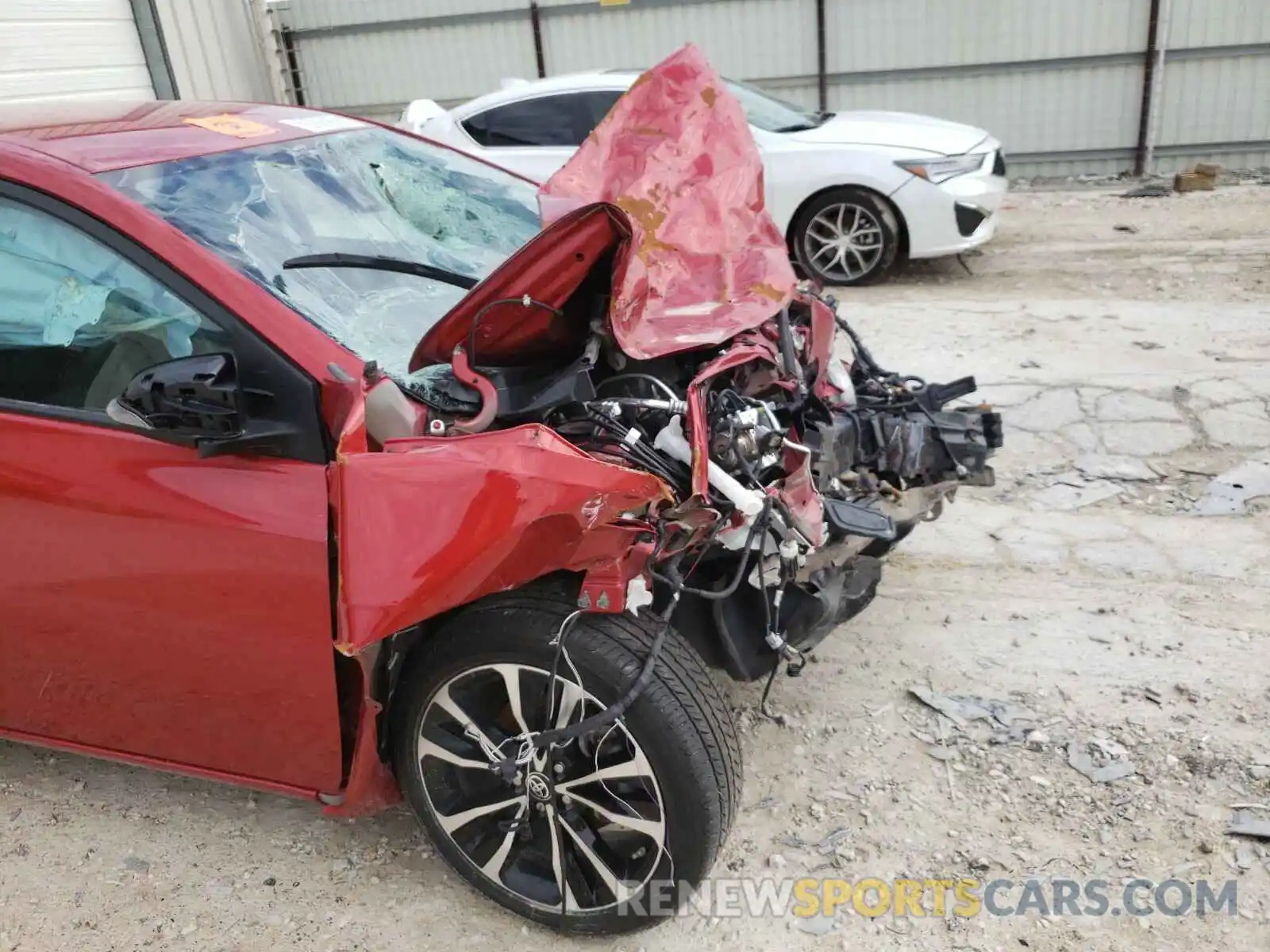 9 Фотография поврежденного автомобиля 5YFBURHE3KP899902 TOYOTA COROLLA 2019