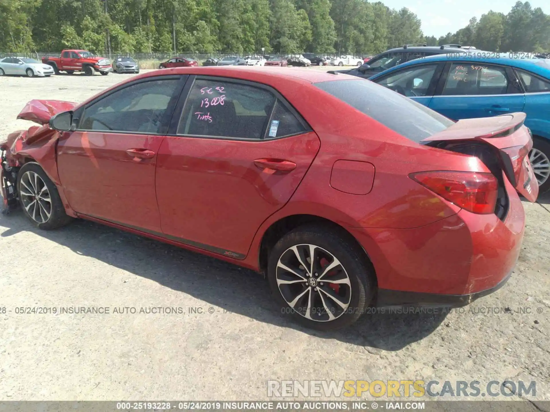 3 Photograph of a damaged car 5YFBURHE3KP900806 TOYOTA COROLLA 2019