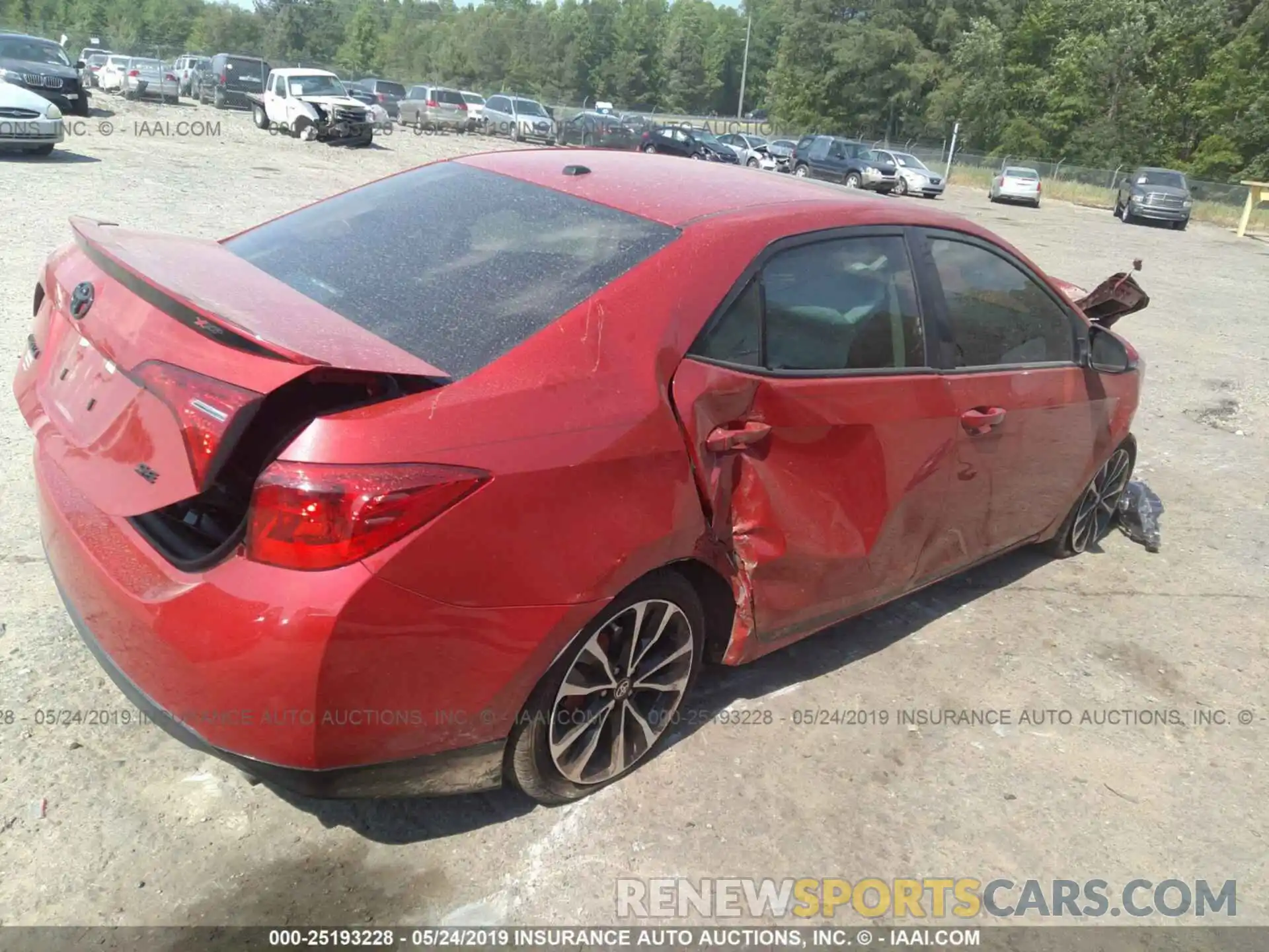 4 Photograph of a damaged car 5YFBURHE3KP900806 TOYOTA COROLLA 2019