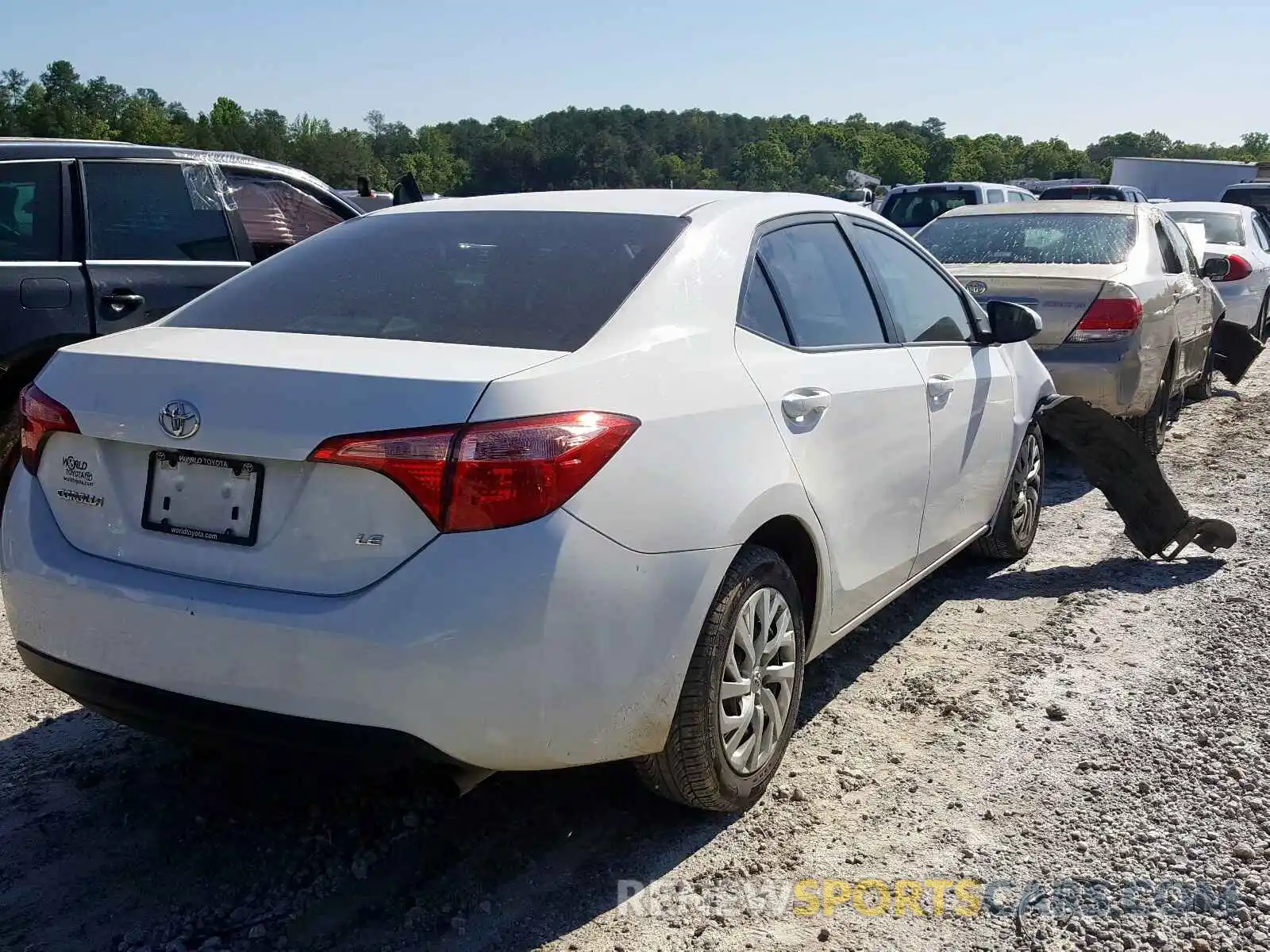 4 Photograph of a damaged car 5YFBURHE3KP901048 TOYOTA COROLLA 2019