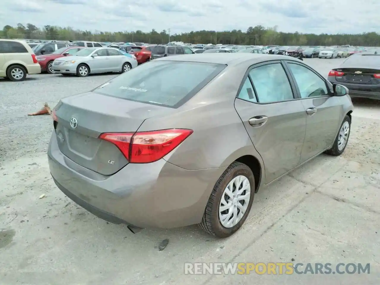 4 Photograph of a damaged car 5YFBURHE3KP901051 TOYOTA COROLLA 2019