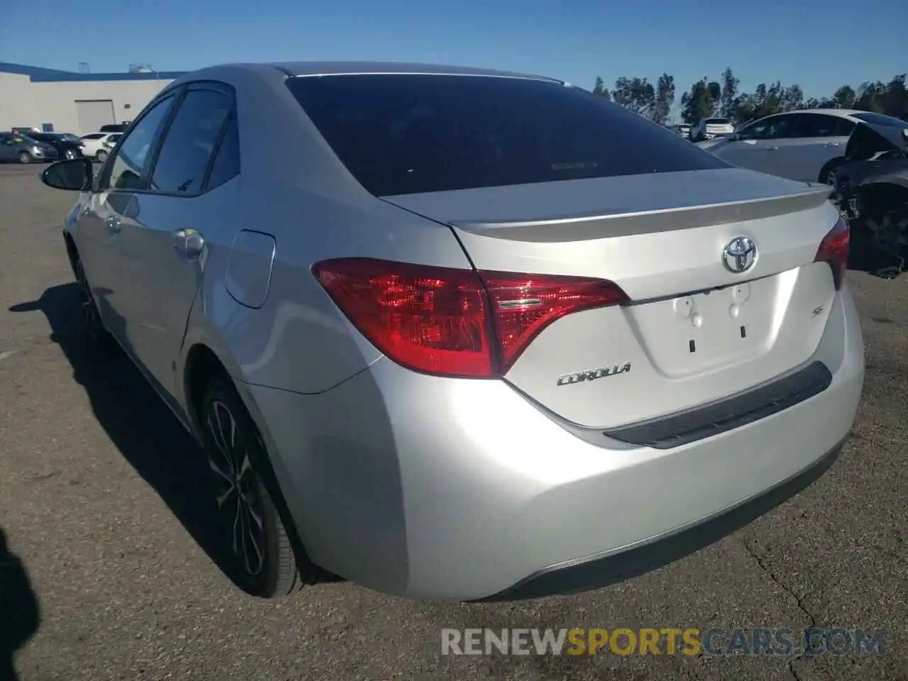 3 Photograph of a damaged car 5YFBURHE3KP901857 TOYOTA COROLLA 2019