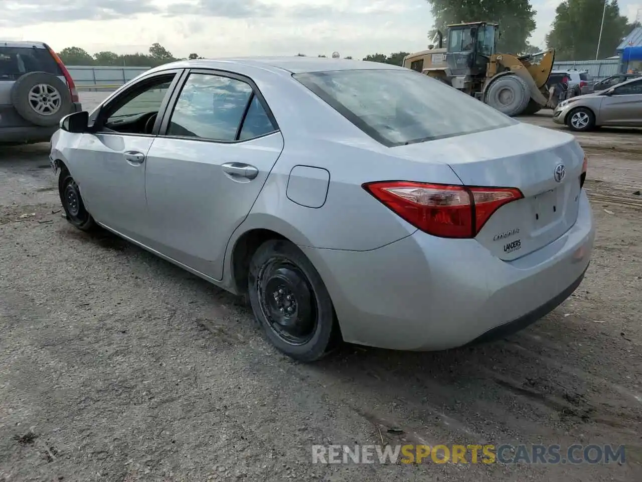 3 Photograph of a damaged car 5YFBURHE3KP902992 TOYOTA COROLLA 2019