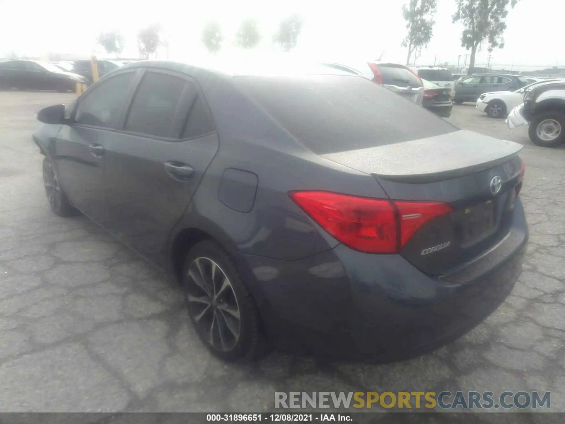 3 Photograph of a damaged car 5YFBURHE3KP903513 TOYOTA COROLLA 2019