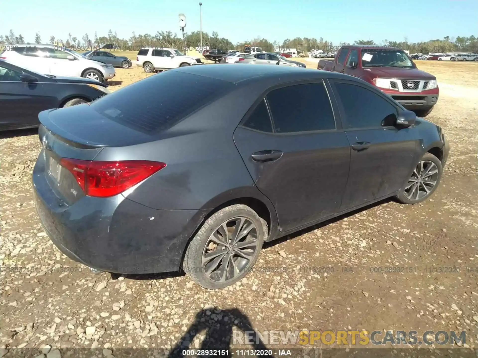 4 Photograph of a damaged car 5YFBURHE3KP904032 TOYOTA COROLLA 2019