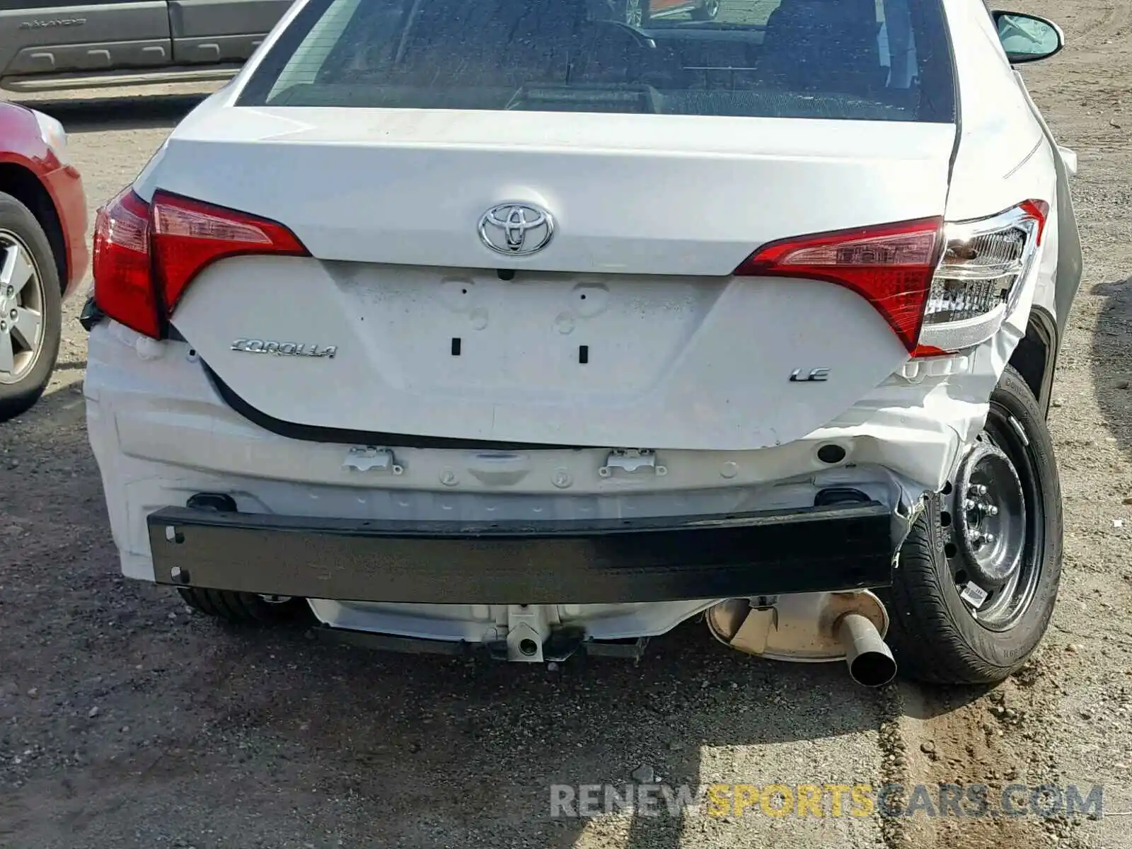 9 Photograph of a damaged car 5YFBURHE3KP904211 TOYOTA COROLLA 2019