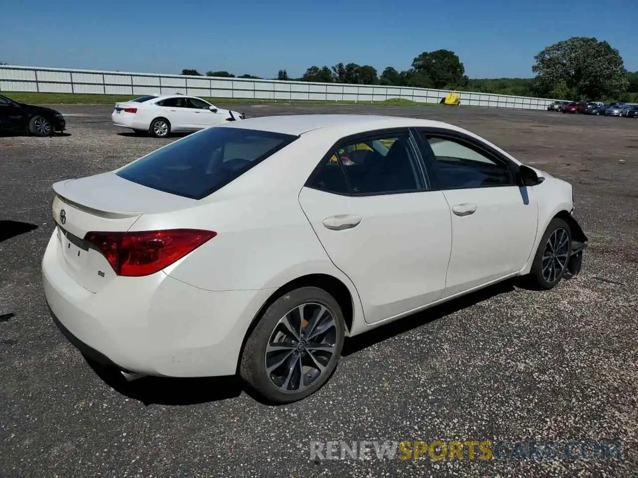 4 Photograph of a damaged car 5YFBURHE3KP904936 TOYOTA COROLLA 2019