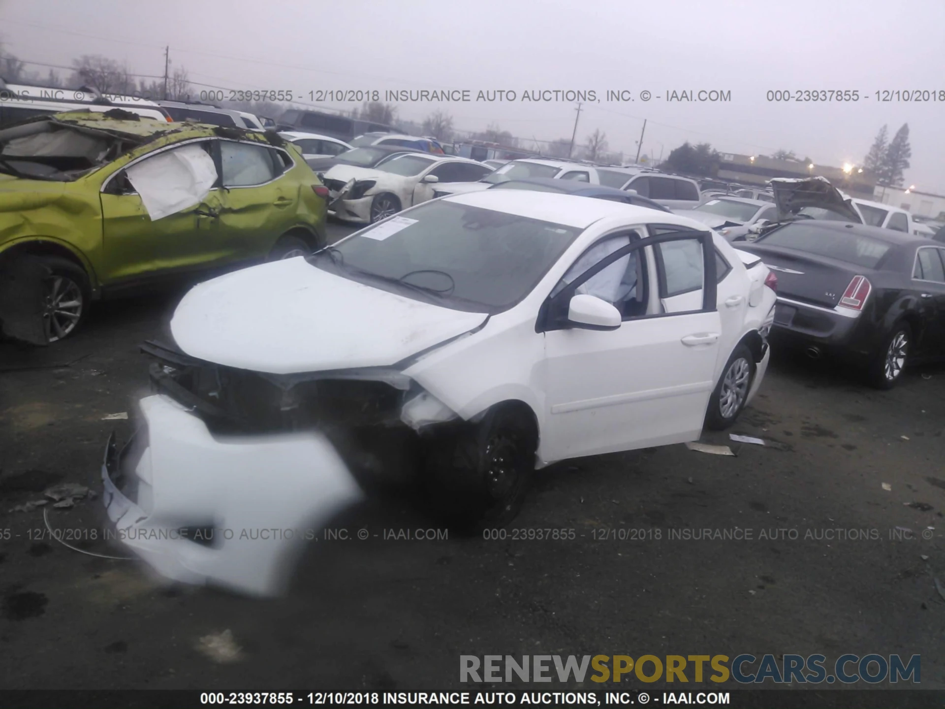 2 Photograph of a damaged car 5YFBURHE3KP905259 TOYOTA COROLLA 2019