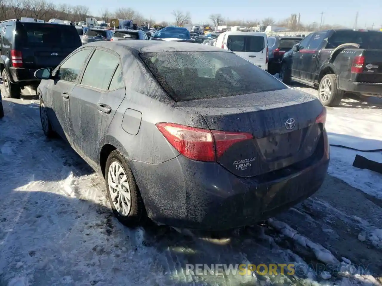 3 Photograph of a damaged car 5YFBURHE3KP905312 TOYOTA COROLLA 2019