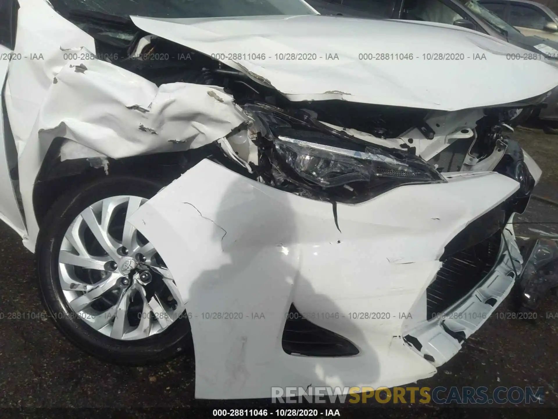 6 Photograph of a damaged car 5YFBURHE3KP905987 TOYOTA COROLLA 2019