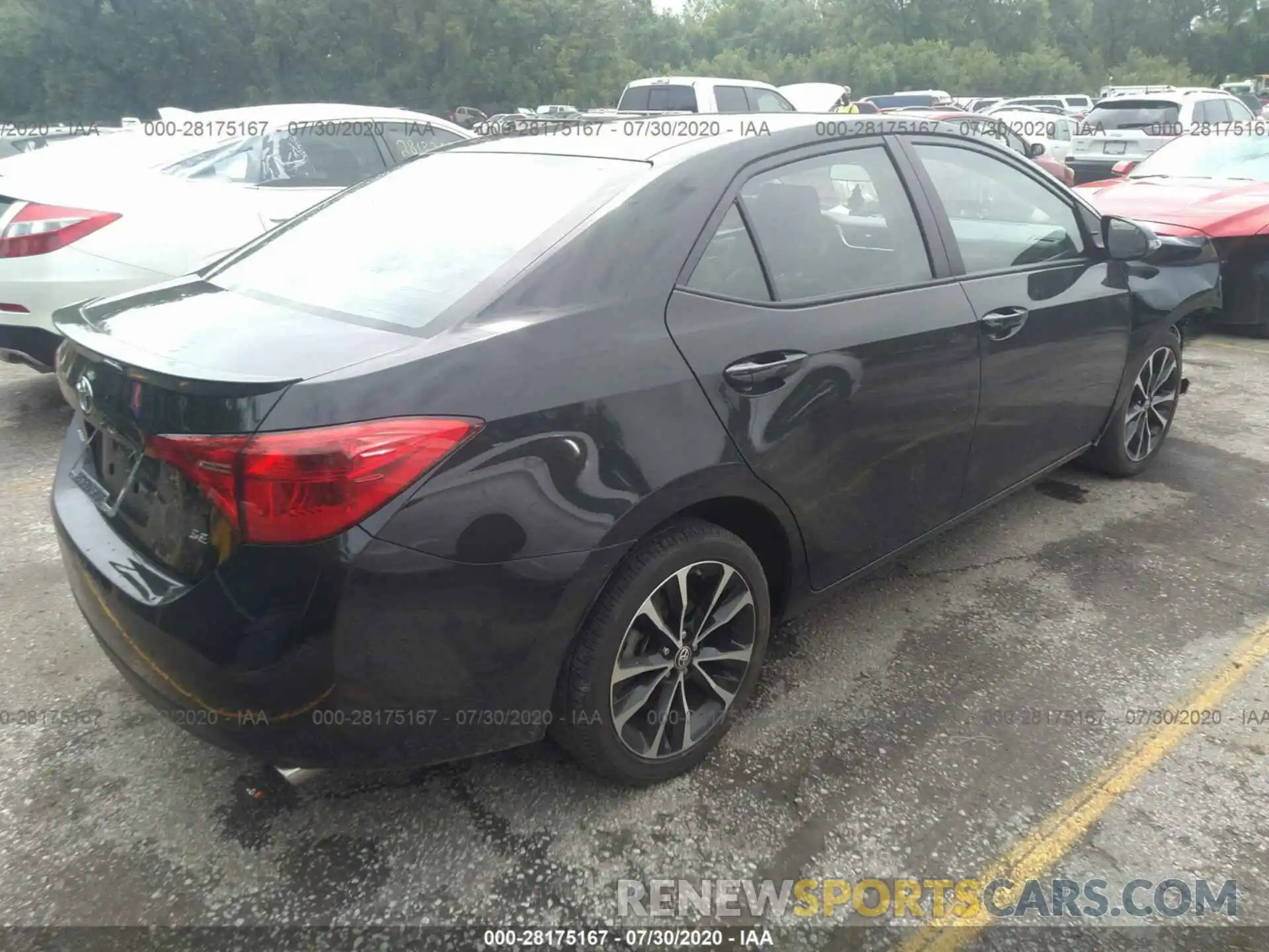 4 Photograph of a damaged car 5YFBURHE3KP906928 TOYOTA COROLLA 2019