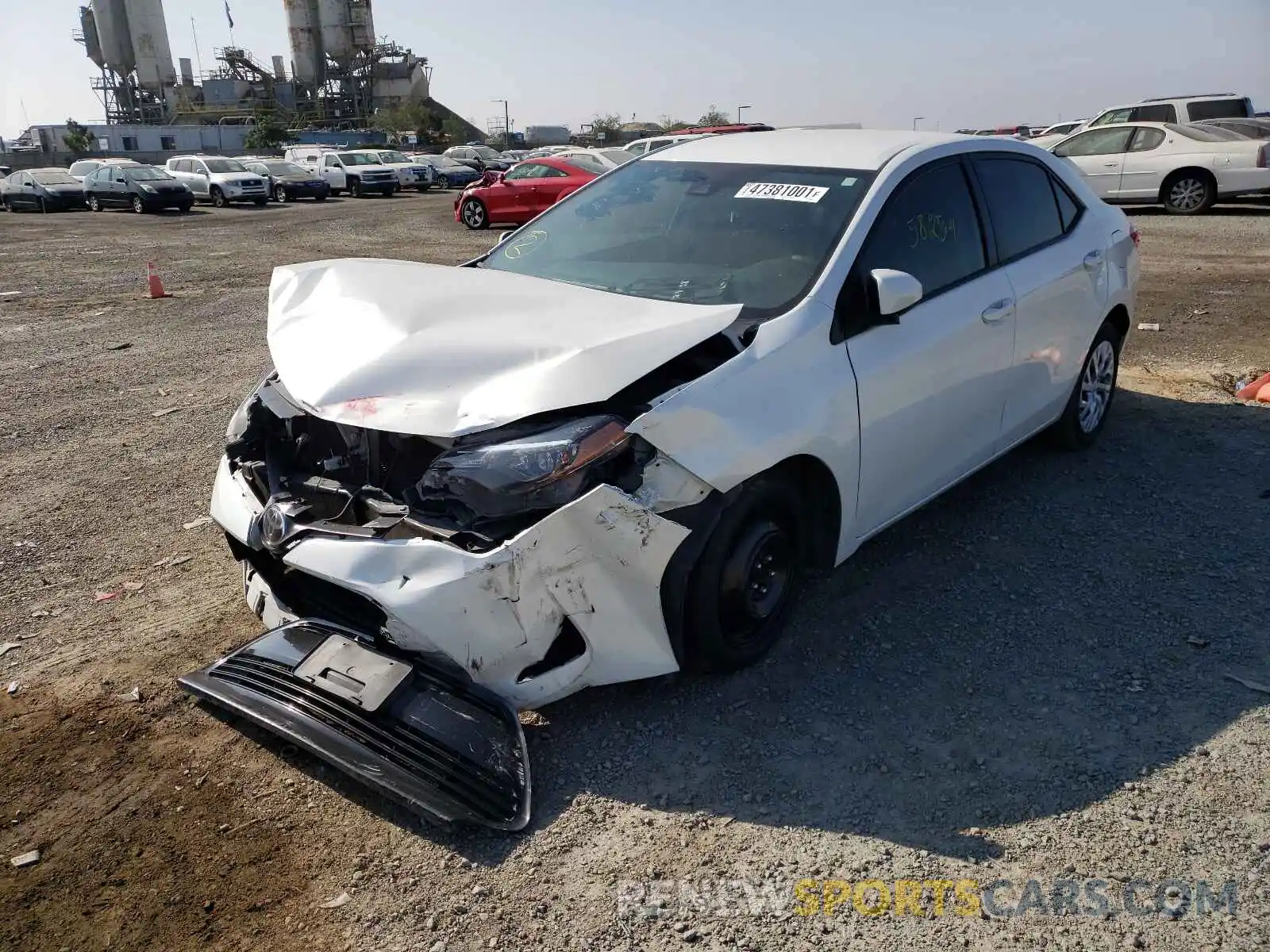 2 Photograph of a damaged car 5YFBURHE3KP907870 TOYOTA COROLLA 2019