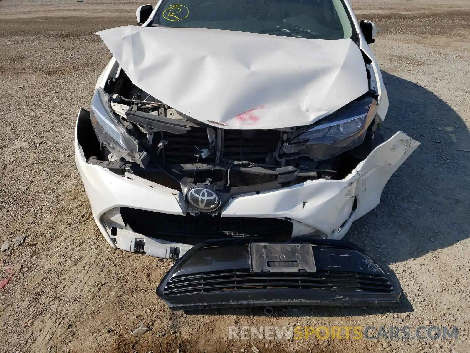 9 Photograph of a damaged car 5YFBURHE3KP907870 TOYOTA COROLLA 2019