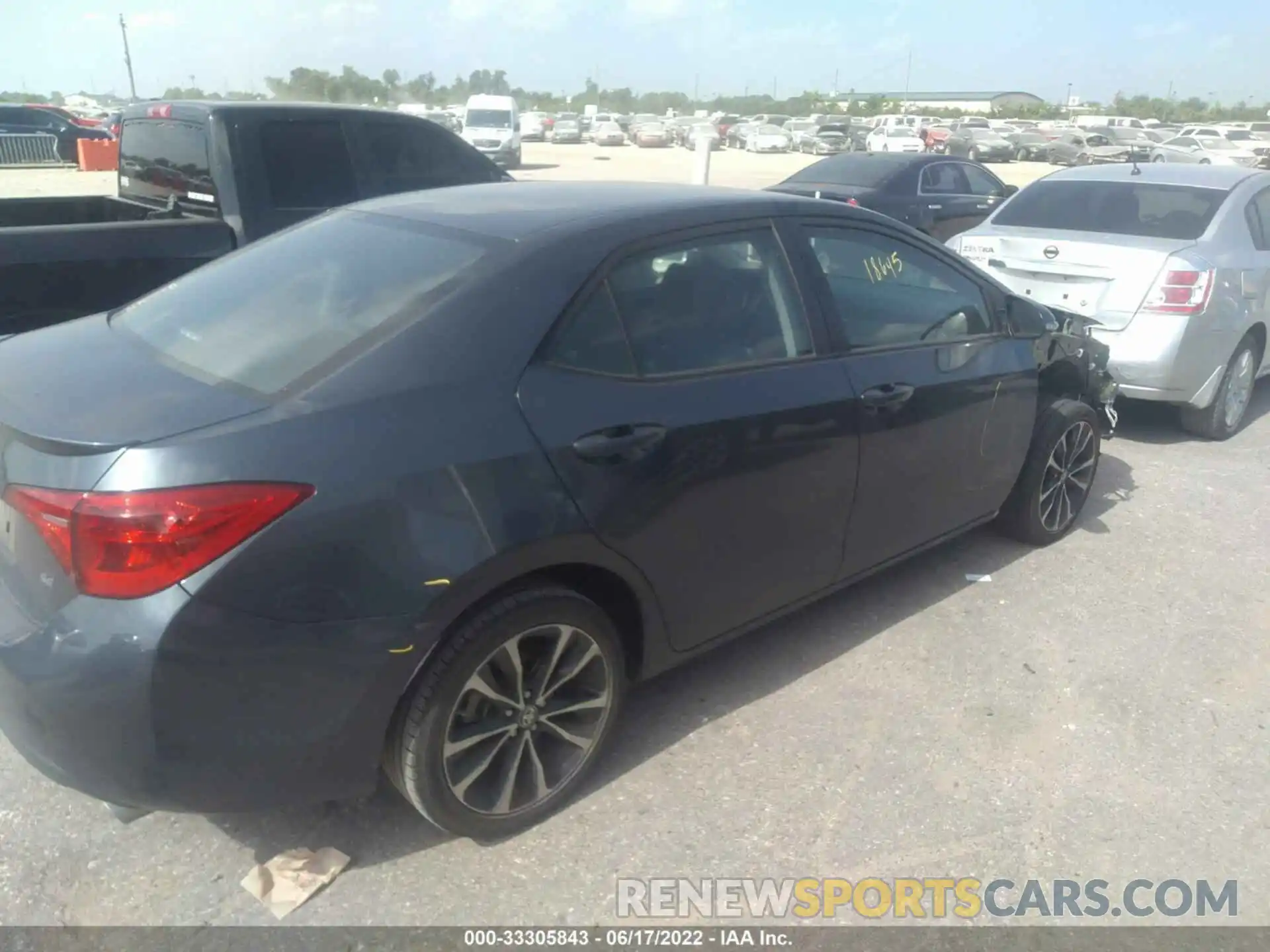 4 Photograph of a damaged car 5YFBURHE3KP908940 TOYOTA COROLLA 2019