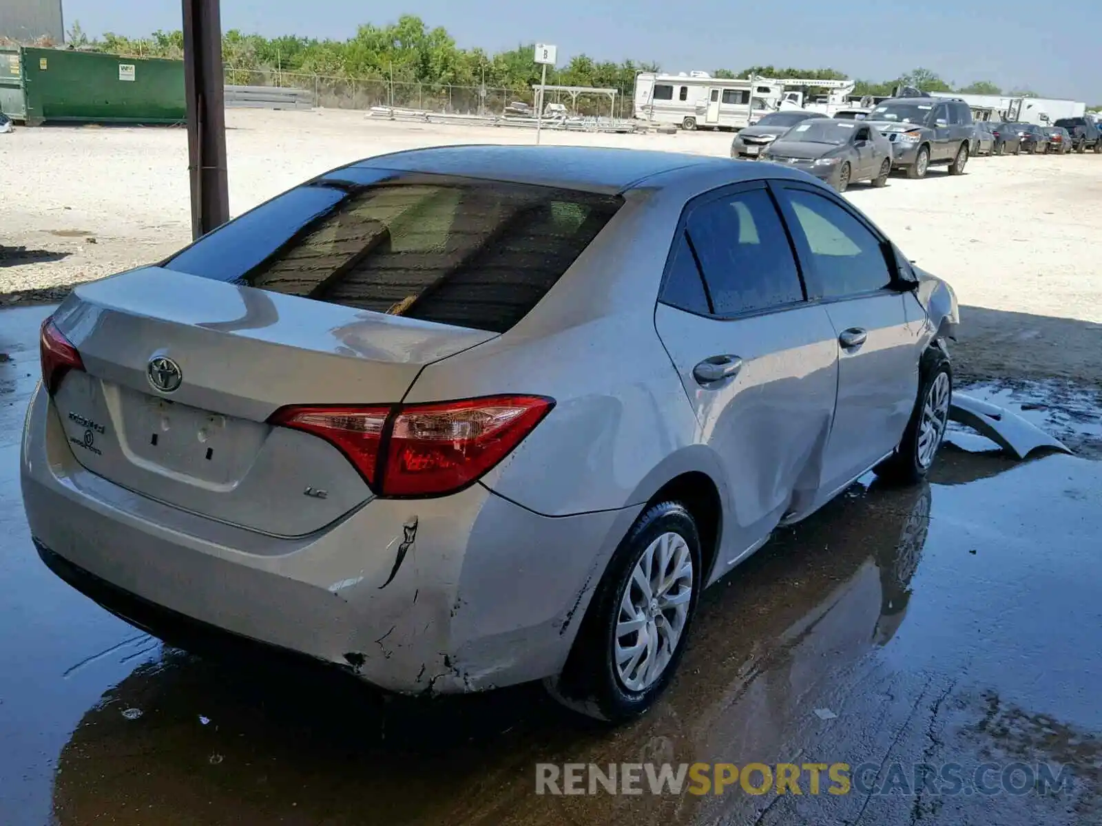 4 Photograph of a damaged car 5YFBURHE3KP910347 TOYOTA COROLLA 2019