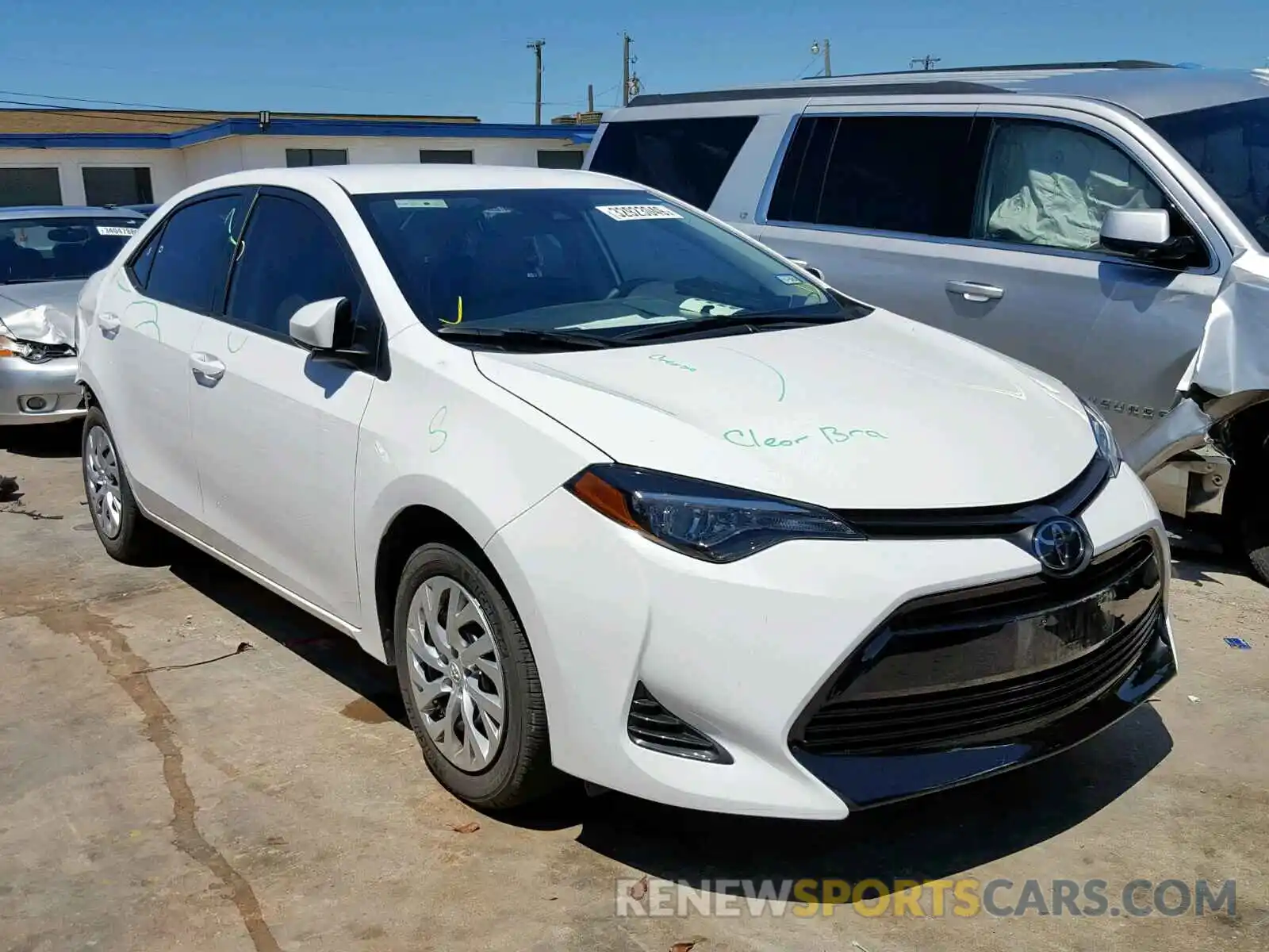 1 Photograph of a damaged car 5YFBURHE3KP910588 TOYOTA COROLLA 2019