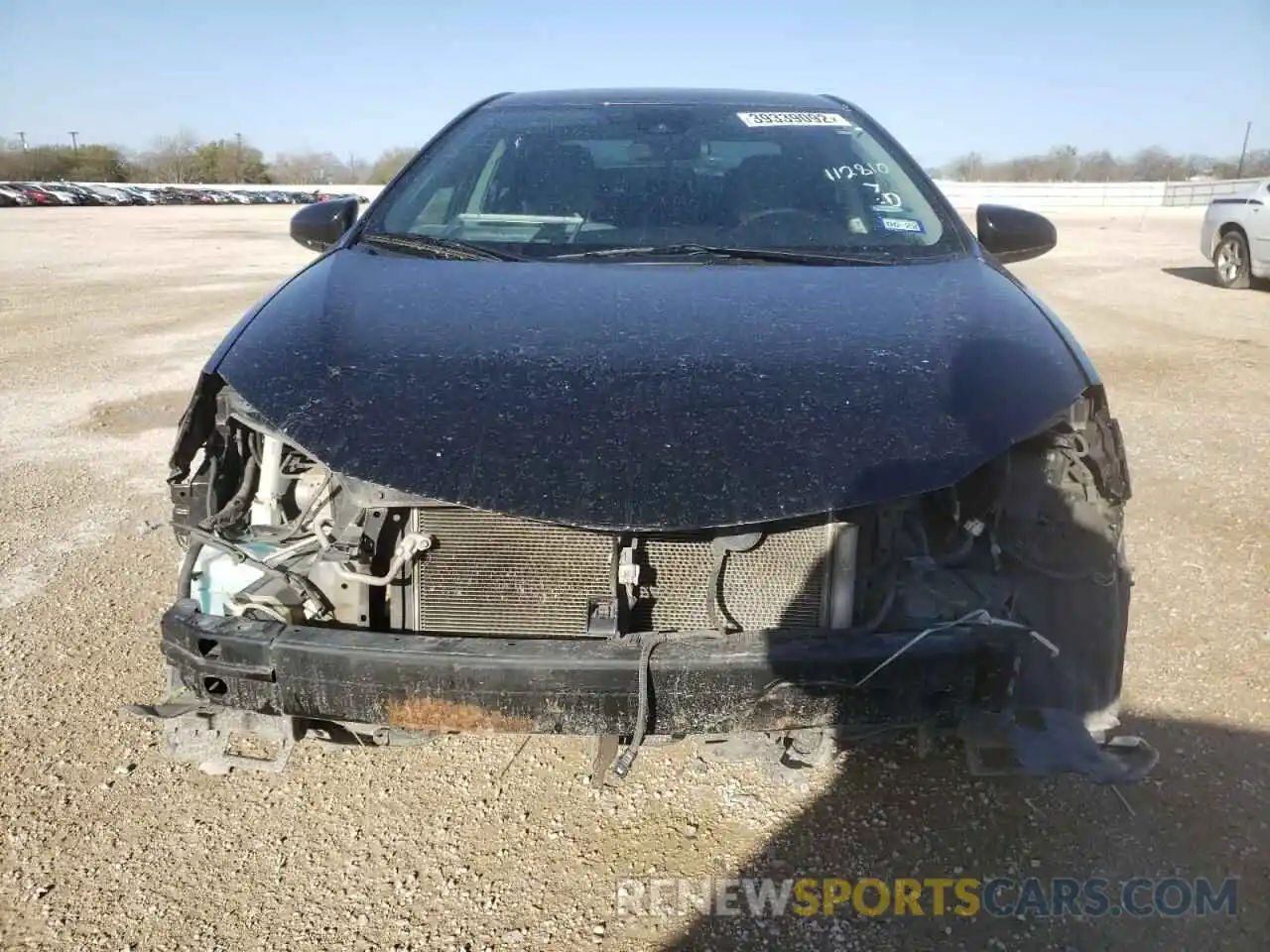 9 Photograph of a damaged car 5YFBURHE3KP911322 TOYOTA COROLLA 2019