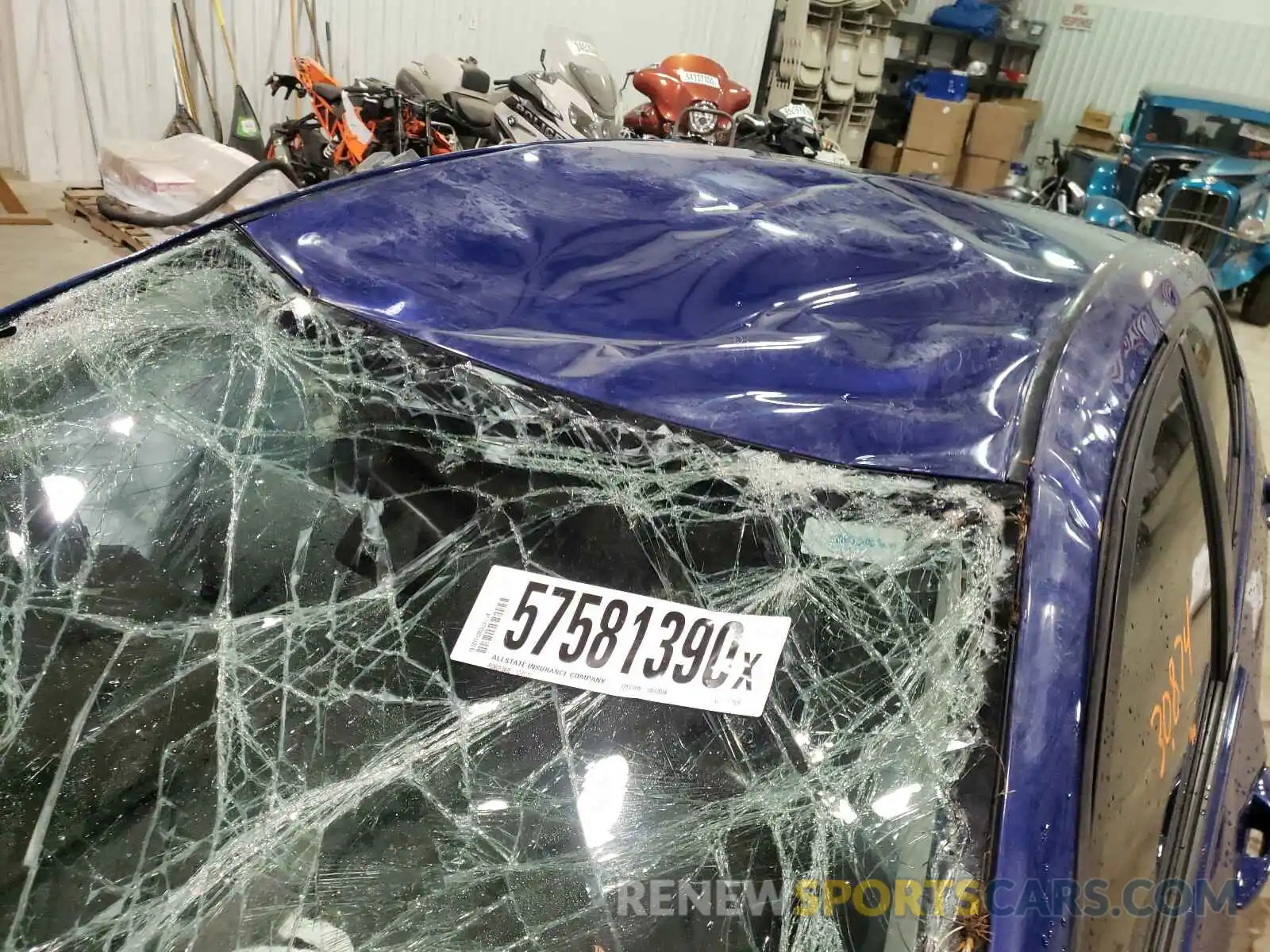 9 Фотография поврежденного автомобиля 5YFBURHE3KP911529 TOYOTA COROLLA 2019