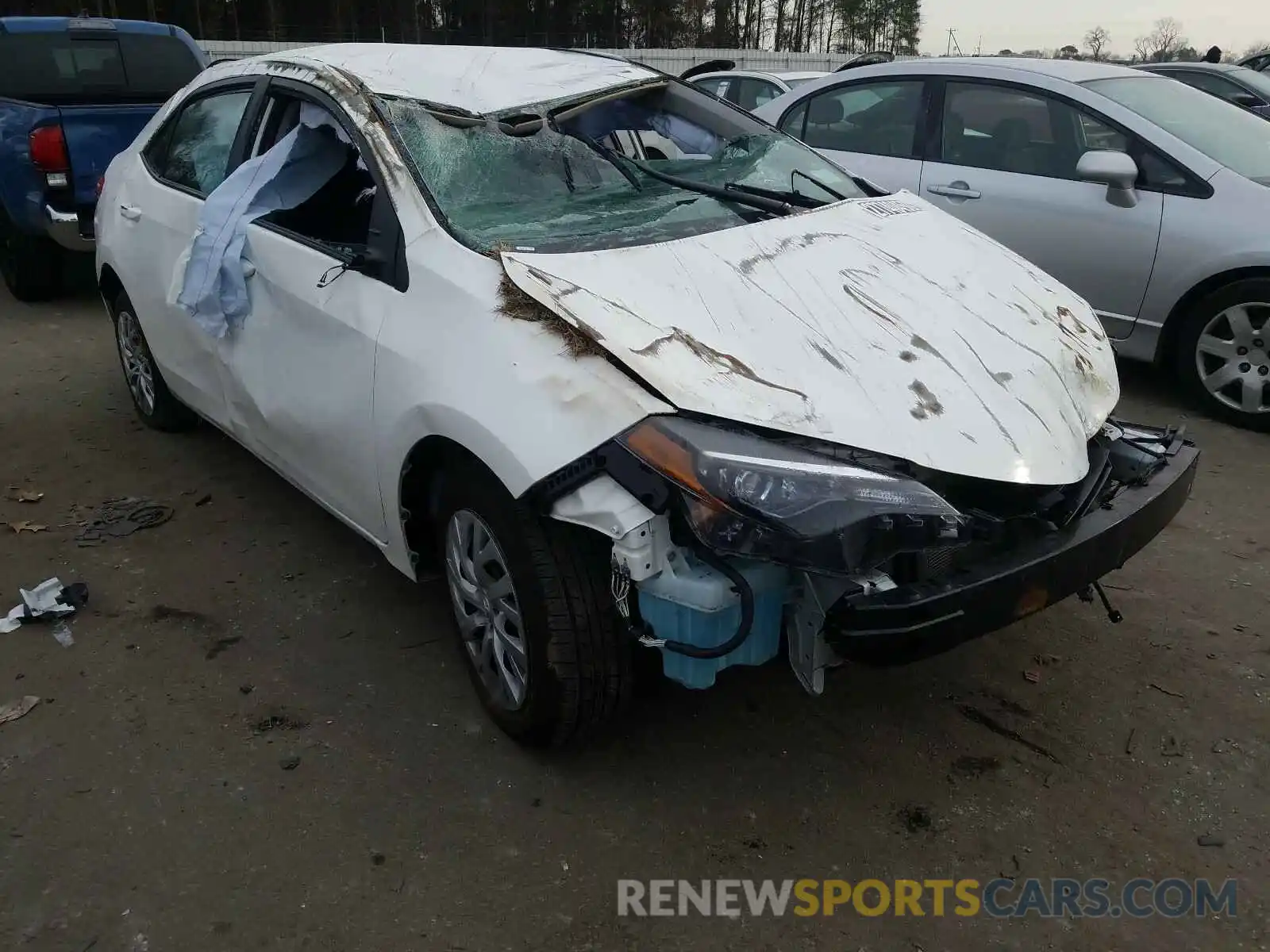 1 Photograph of a damaged car 5YFBURHE3KP911725 TOYOTA COROLLA 2019