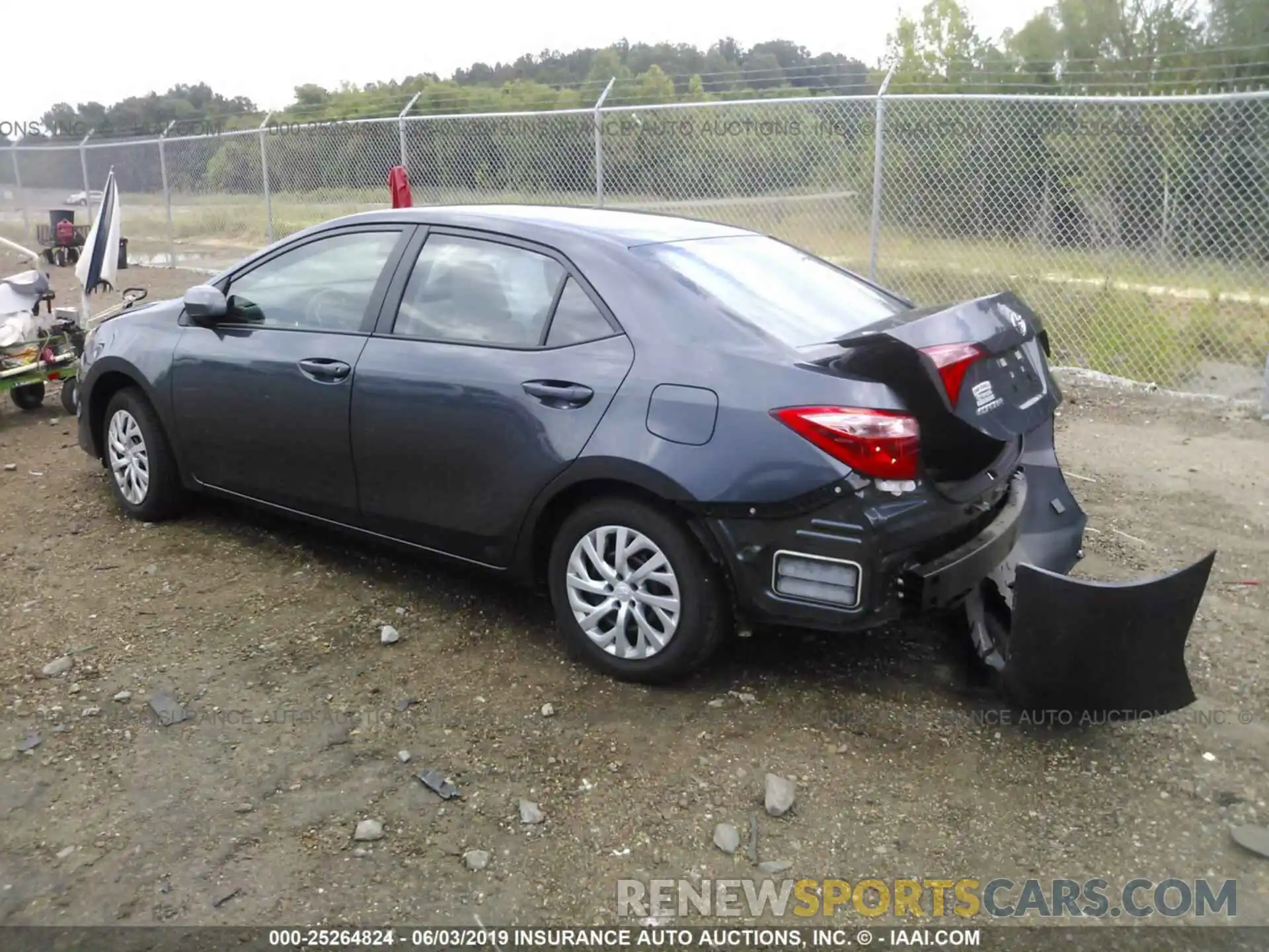 3 Photograph of a damaged car 5YFBURHE3KP911871 TOYOTA COROLLA 2019