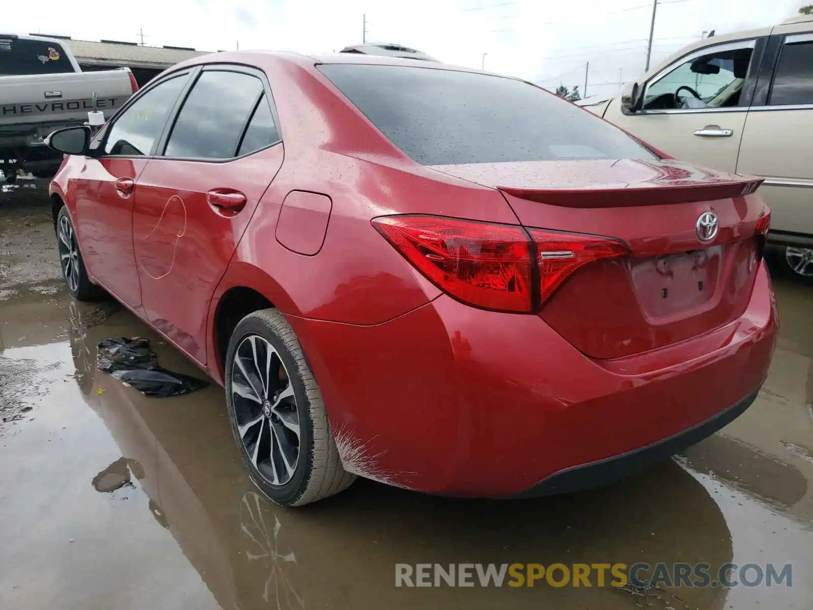 3 Photograph of a damaged car 5YFBURHE3KP912082 TOYOTA COROLLA 2019