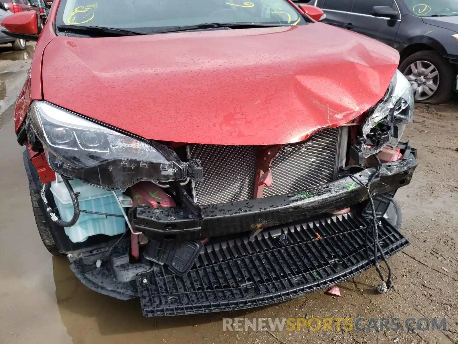 9 Photograph of a damaged car 5YFBURHE3KP912082 TOYOTA COROLLA 2019