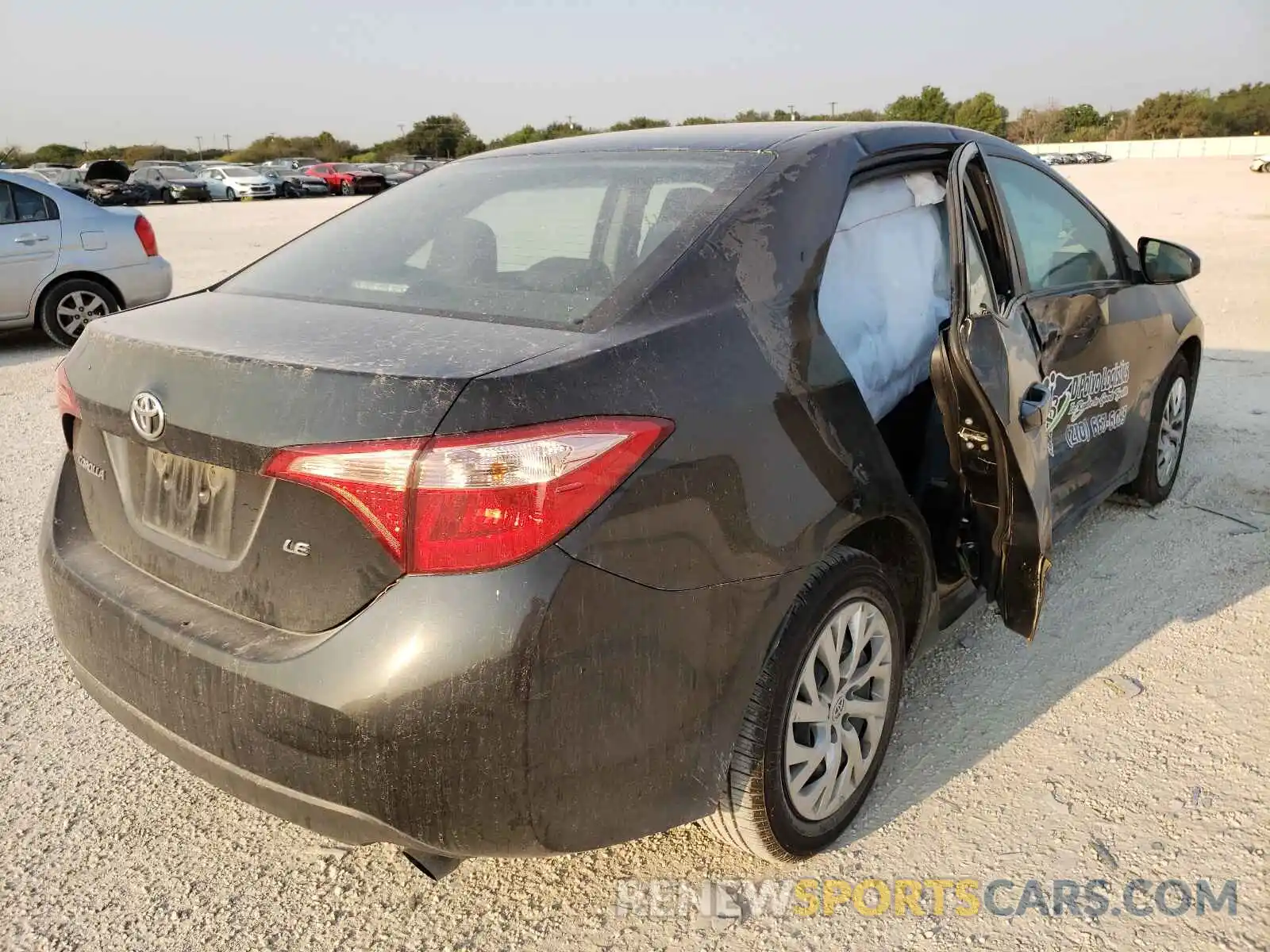 4 Photograph of a damaged car 5YFBURHE3KP913586 TOYOTA COROLLA 2019