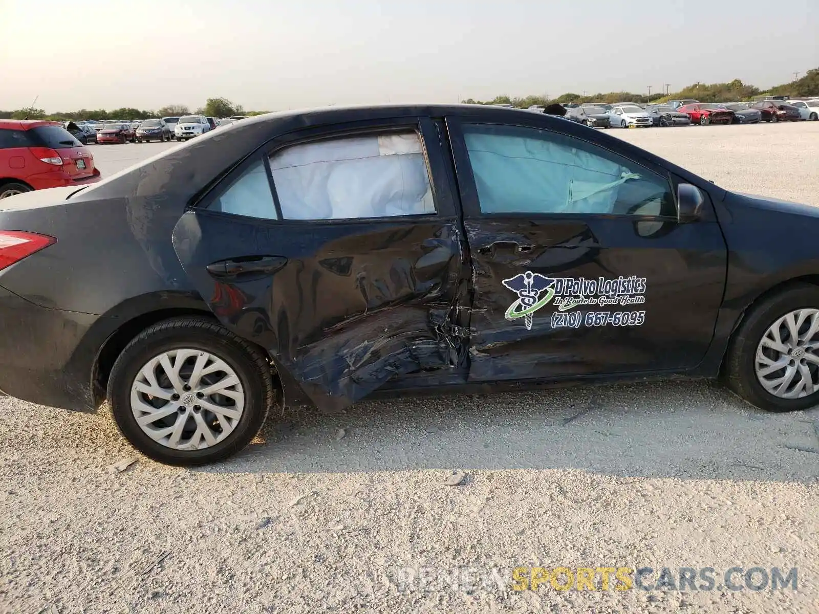 9 Photograph of a damaged car 5YFBURHE3KP913586 TOYOTA COROLLA 2019