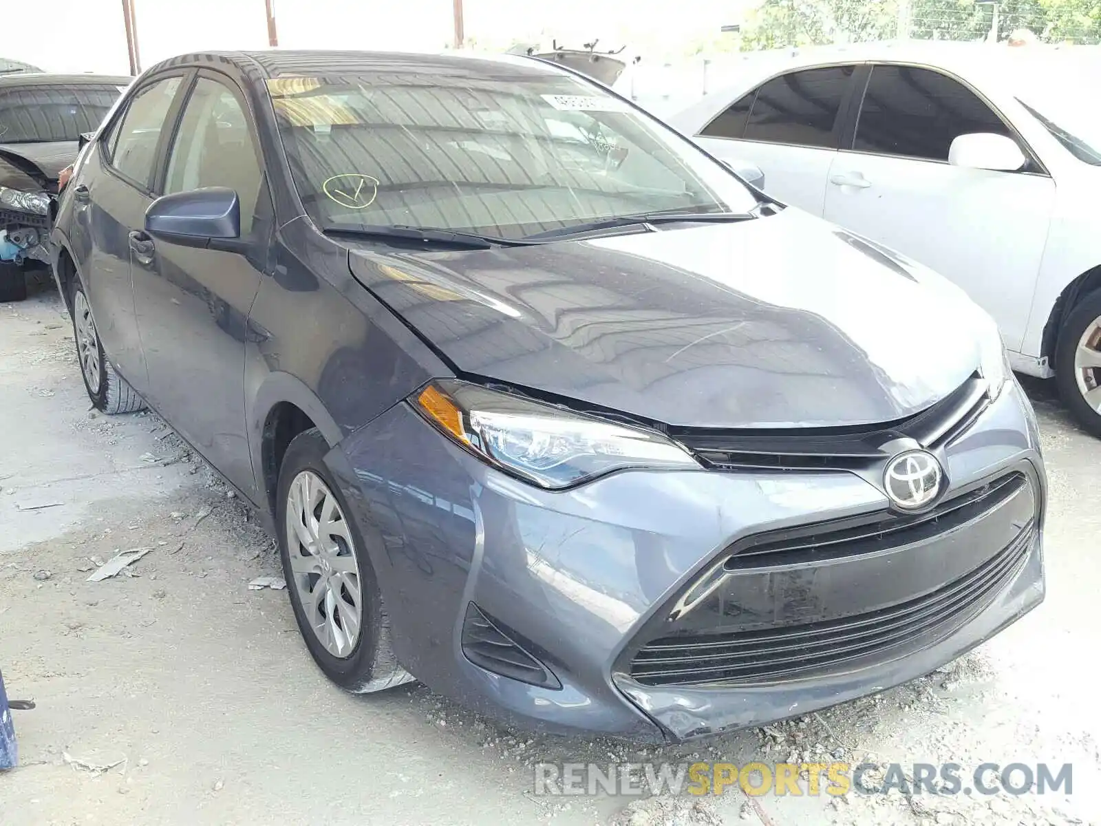 1 Photograph of a damaged car 5YFBURHE3KP913636 TOYOTA COROLLA 2019