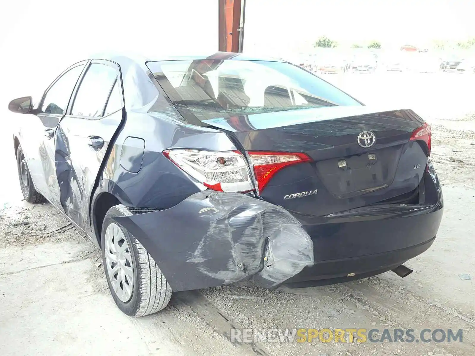 3 Photograph of a damaged car 5YFBURHE3KP913636 TOYOTA COROLLA 2019