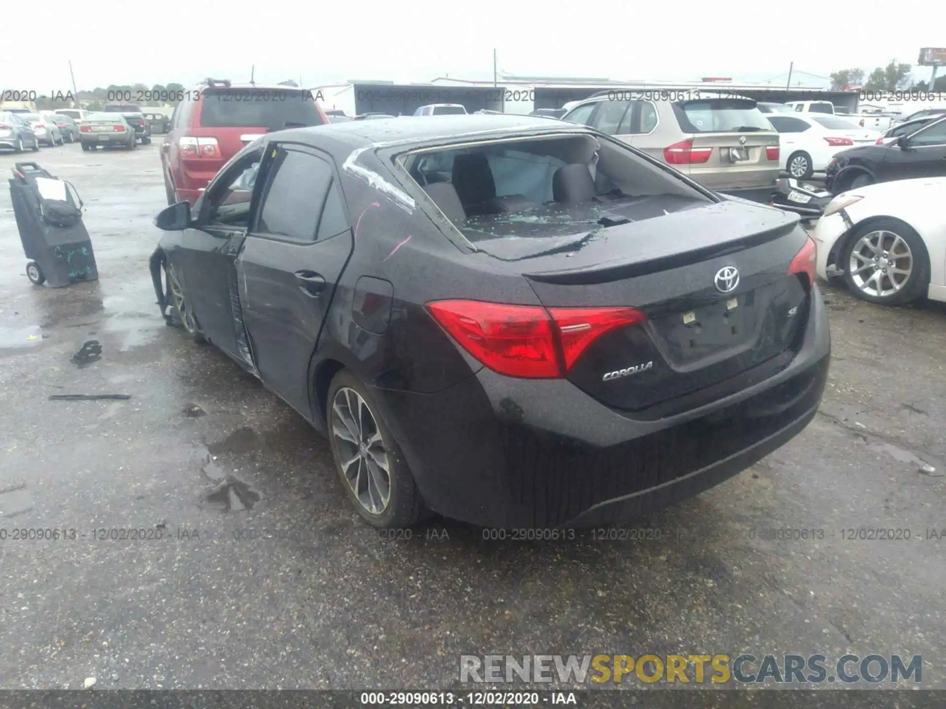 3 Photograph of a damaged car 5YFBURHE3KP913975 TOYOTA COROLLA 2019