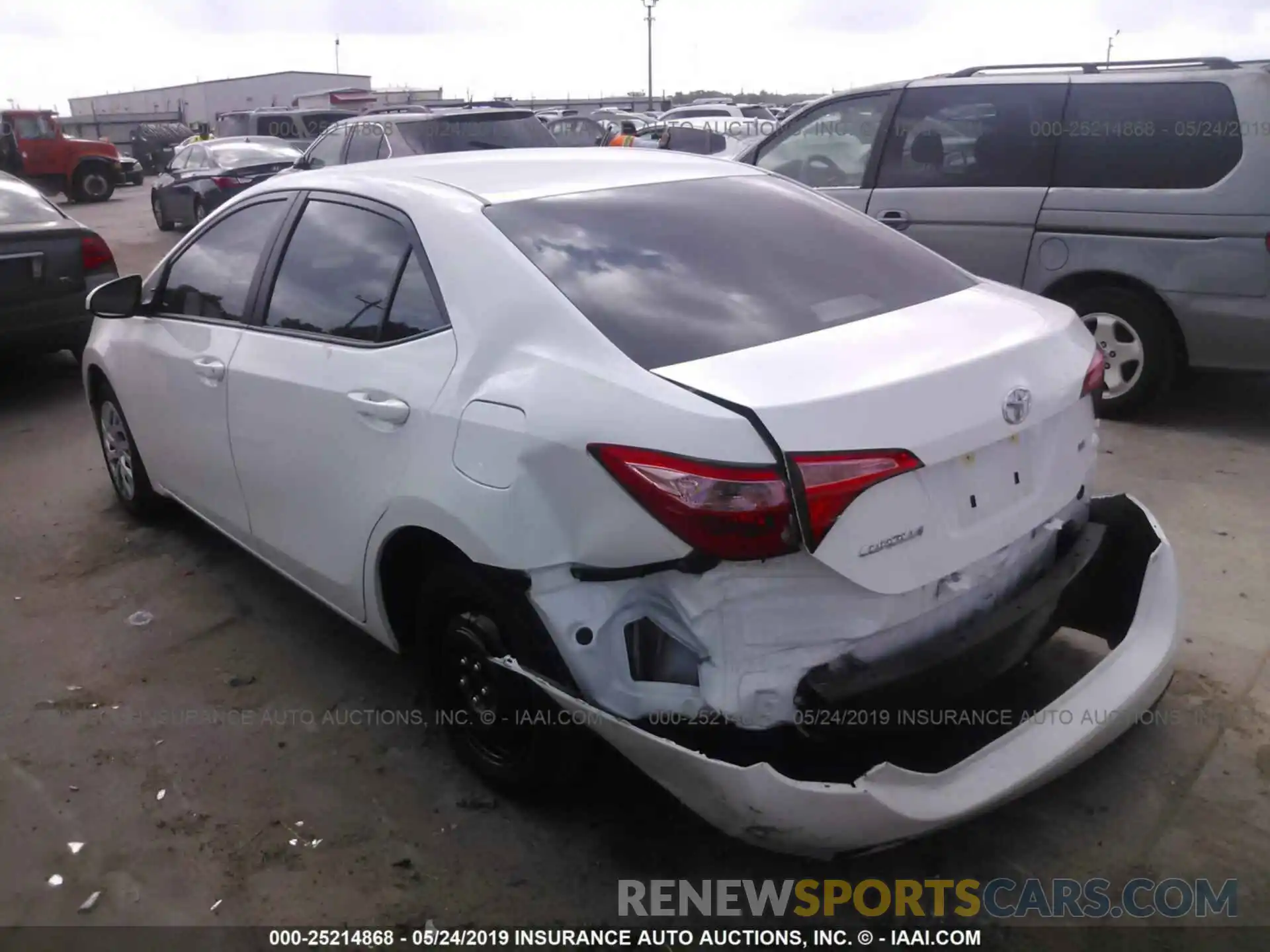 3 Photograph of a damaged car 5YFBURHE3KP914303 TOYOTA COROLLA 2019