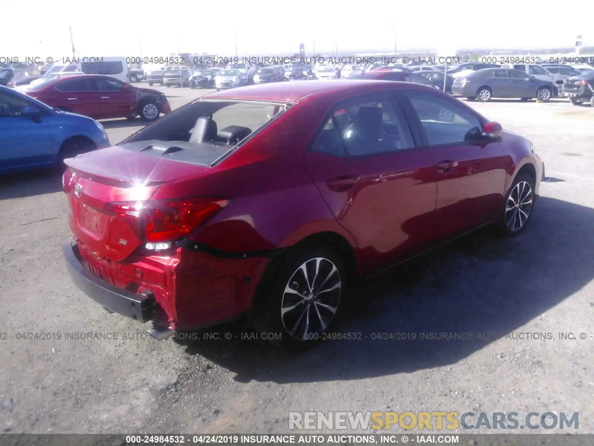 4 Photograph of a damaged car 5YFBURHE3KP914687 TOYOTA COROLLA 2019