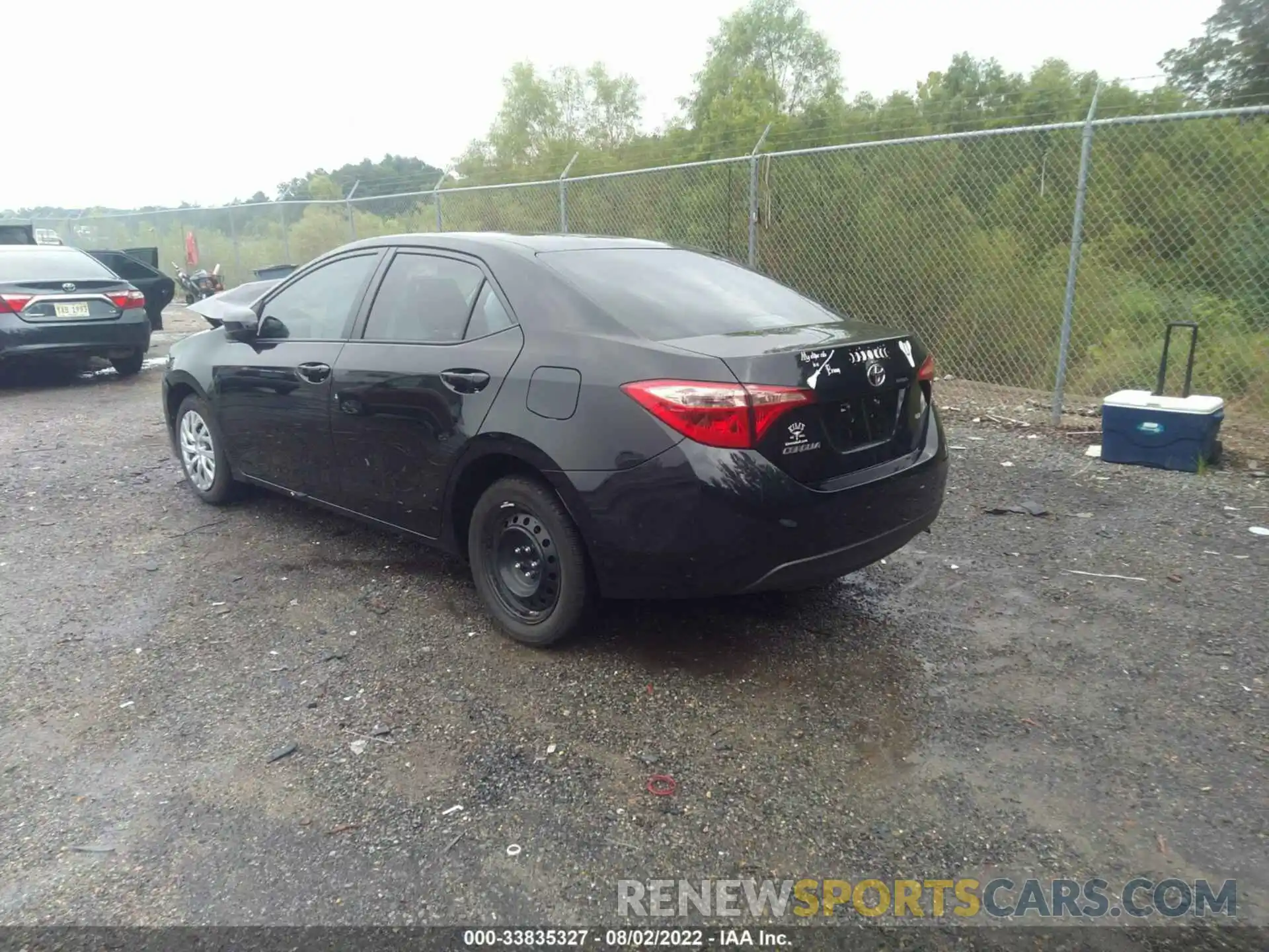 3 Photograph of a damaged car 5YFBURHE3KP915239 TOYOTA COROLLA 2019