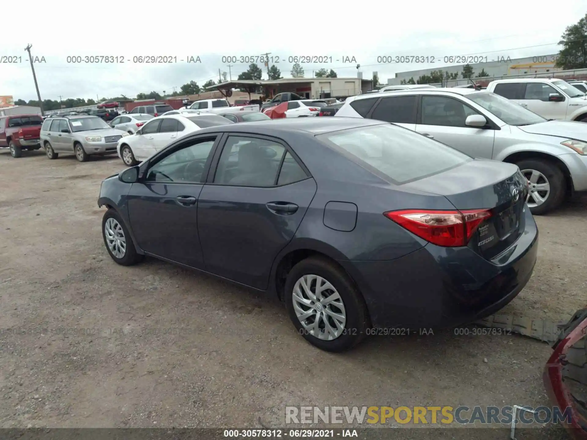 3 Photograph of a damaged car 5YFBURHE3KP916682 TOYOTA COROLLA 2019