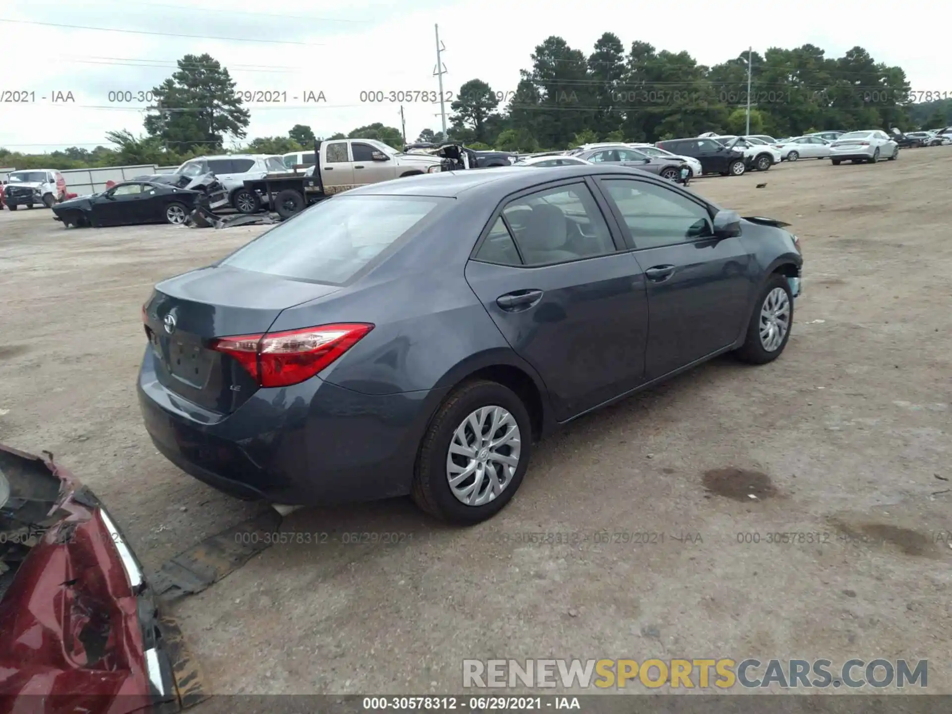 4 Photograph of a damaged car 5YFBURHE3KP916682 TOYOTA COROLLA 2019