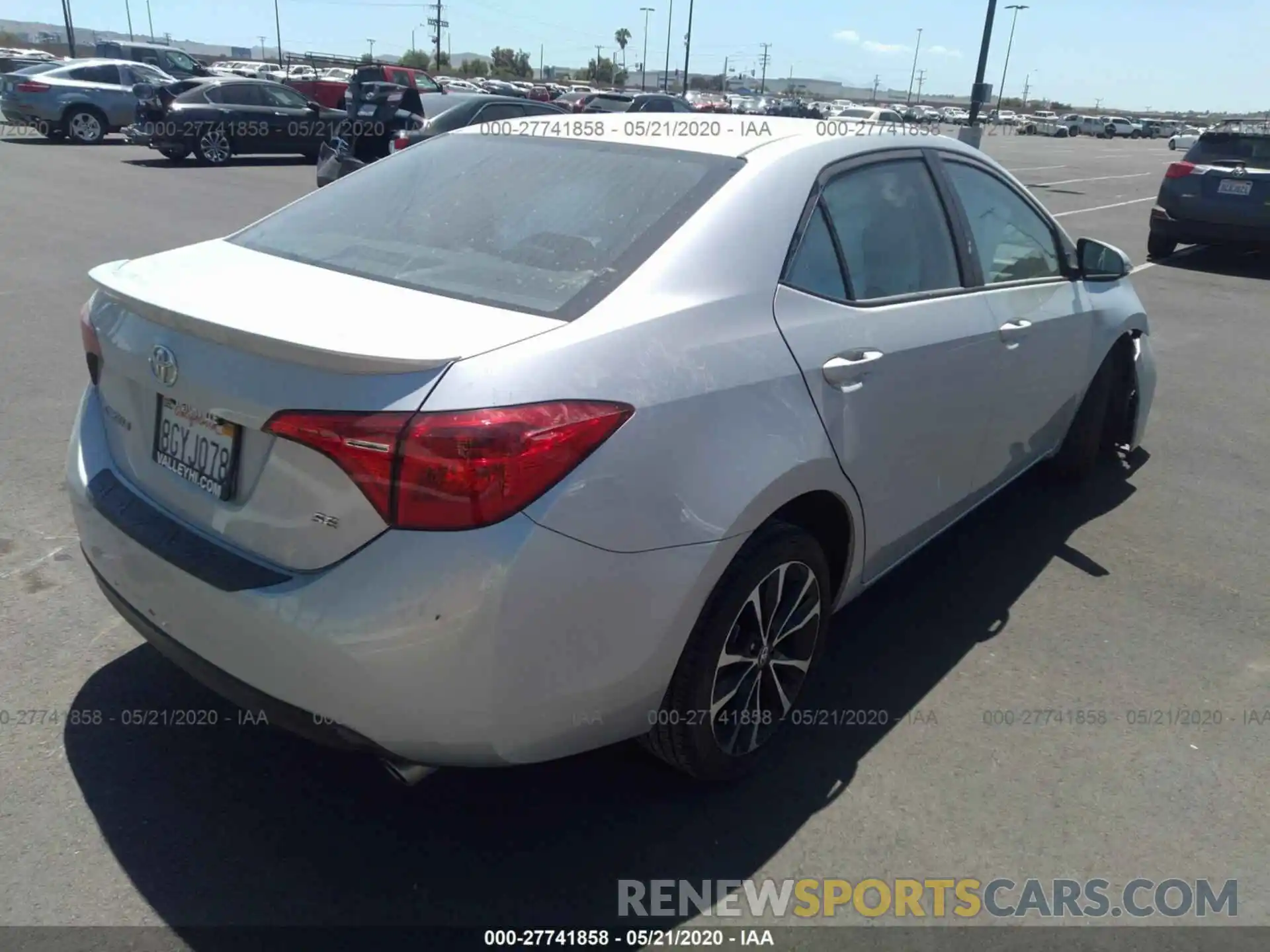 4 Photograph of a damaged car 5YFBURHE3KP916861 TOYOTA COROLLA 2019